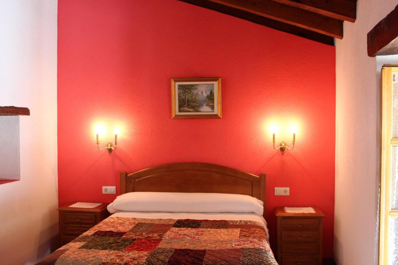 Casa Rural La Torre De Espinama Zimmer foto